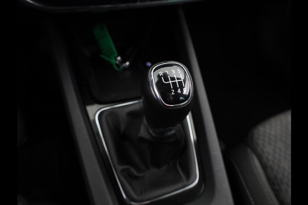 Škoda Octavia Combi 1.0 TSI Style 110pk | Navigatie | Parkeersensoren voor en achter | Apple Carplay -/ Andriod auto |  Verwambare voorstoelen