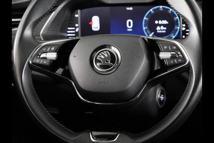 Škoda Octavia Combi 1.0 TSI Style 110pk | Navigatie | Parkeersensoren voor en achter | Apple Carplay -/ Andriod auto |  Verwambare voorstoelen