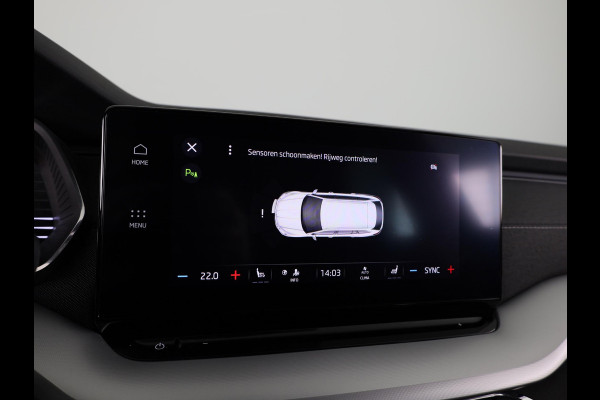 Škoda Octavia Combi 1.0 TSI Style 110pk | Navigatie | Parkeersensoren voor en achter | Apple Carplay -/ Andriod auto |  Verwambare voorstoelen