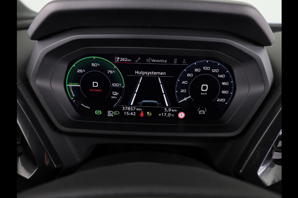 Audi Q4 Sportback e-tron 40 S edition 77 kWh 204 pk | SoH 98% | Navigatie | Parkeersensoren (Park assist) | Achteruitrijcamera | Stoelverwarming | S-Line |