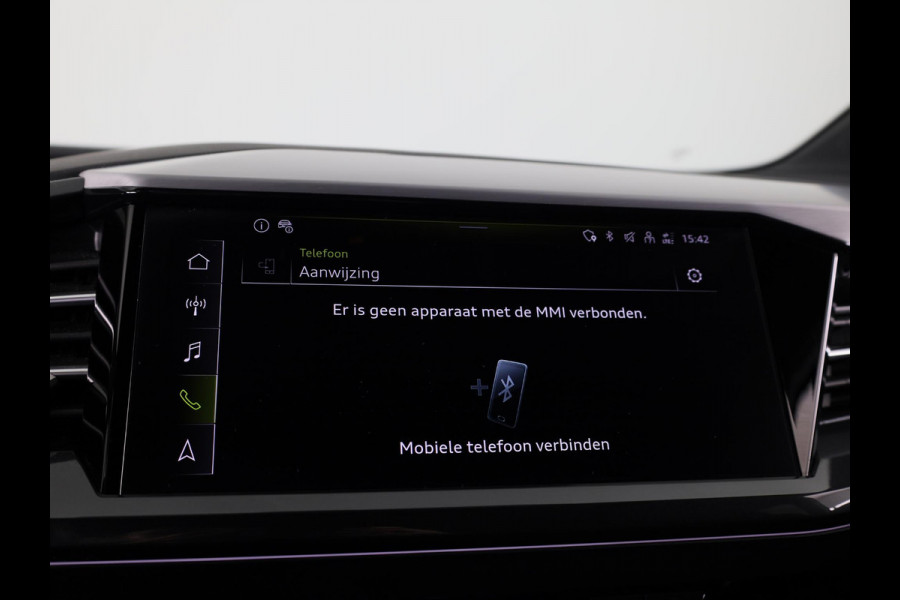 Audi Q4 Sportback e-tron 40 S edition 77 kWh 204 pk | SoH 98% | Navigatie | Parkeersensoren (Park assist) | Achteruitrijcamera | Stoelverwarming | S-Line |