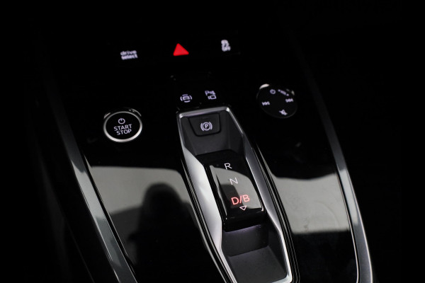 Audi Q4 Sportback e-tron 40 S edition 77 kWh 204 pk | SoH 98% | Navigatie | Parkeersensoren (Park assist) | Achteruitrijcamera | Stoelverwarming | S-Line |