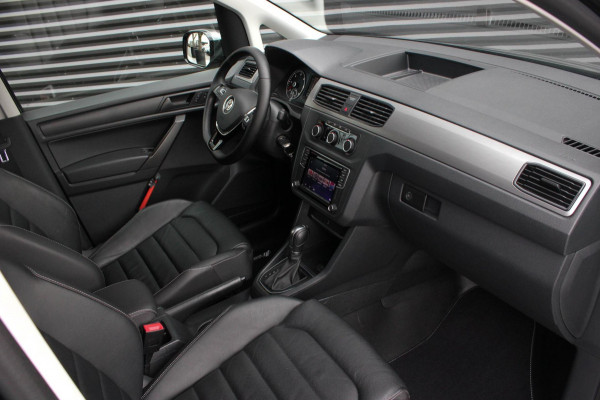 Volkswagen Caddy 2.0 TDI L1H1 BMT 189PK / FULL OPTIONS / GTI INTERIEUR / R- LINE / NIEUWSTAAT / ELEK- PAKKET / NAV / APPLE CARPLAY