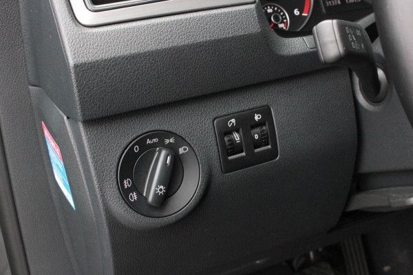 Volkswagen Caddy 2.0 TDI L1H1 BMT 189PK / FULL OPTIONS / GTI INTERIEUR / R- LINE / NIEUWSTAAT / ELEK- PAKKET / NAV / APPLE CARPLAY