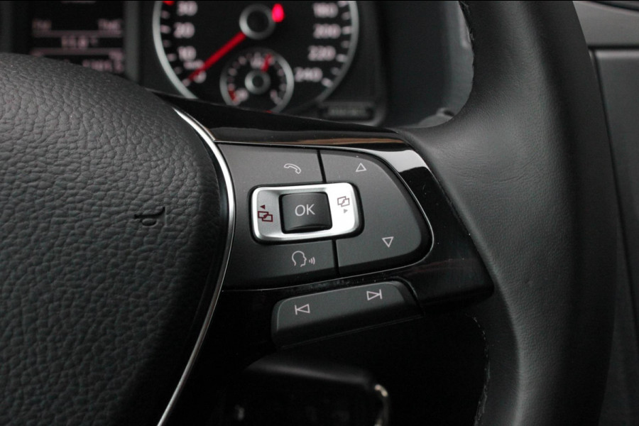 Volkswagen Caddy 2.0 TDI L1H1 BMT 189PK / FULL OPTIONS / GTI INTERIEUR / R- LINE / NIEUWSTAAT / ELEK- PAKKET / NAV / APPLE CARPLAY