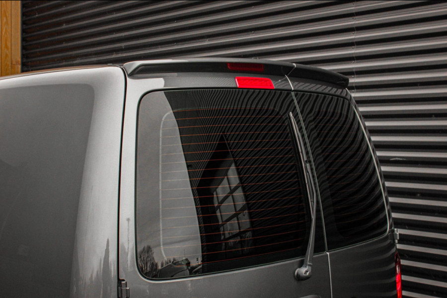 Volkswagen Caddy 2.0 TDI L1H1 BMT 189PK / FULL OPTIONS / GTI INTERIEUR / R- LINE / NIEUWSTAAT / ELEK- PAKKET / NAV / APPLE CARPLAY