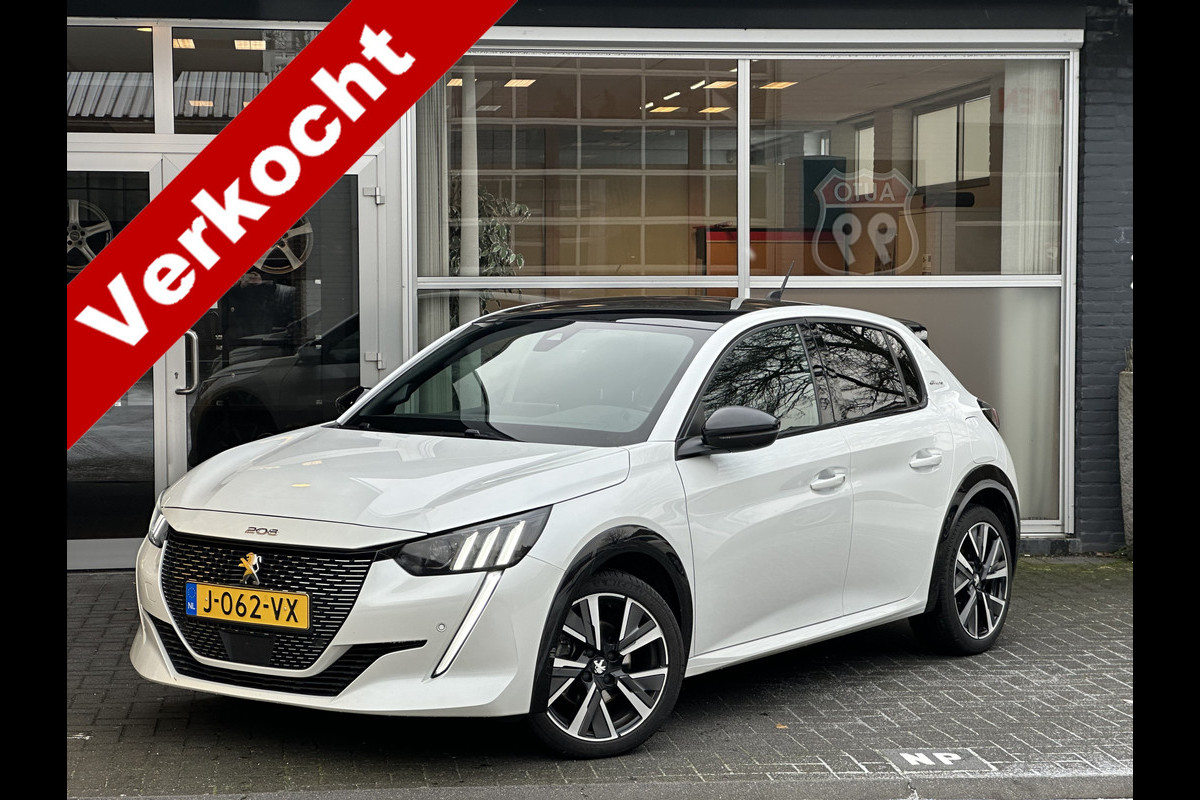 Peugeot 208 1.2 PureTech GT-Line CLIMA / CRUISE / PANO / 3D / AUTO / CAMERA