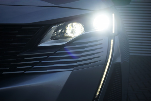 Peugeot 3008 225PK PHEV GT AUT. | PACK BUSINESS | NED. AUTO | MASSAGE STOEL