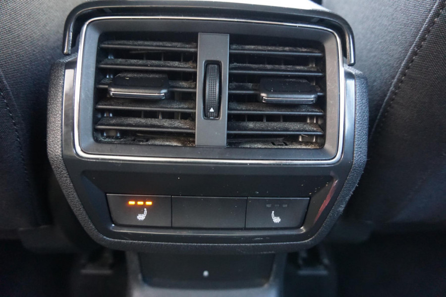 Škoda Karoq 1.5 TSI 150PK ACT Style Business/Trekhaak/18Inch./ Automaat DSG-7.