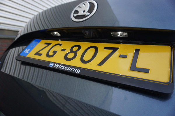 Škoda Karoq 1.5 TSI 150PK ACT Style Business/Trekhaak/18Inch./ Automaat DSG-7.