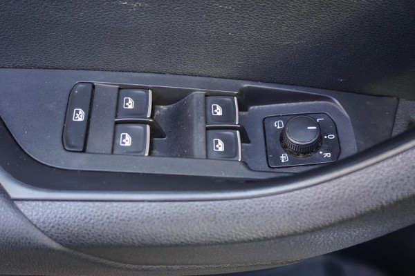 Škoda Karoq 1.5 TSI 150PK ACT Style Business/Trekhaak/18Inch./ Automaat DSG-7.