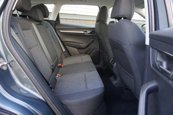 Škoda Karoq 1.5 TSI 150PK ACT Style Business/Trekhaak/18Inch./ Automaat DSG-7.