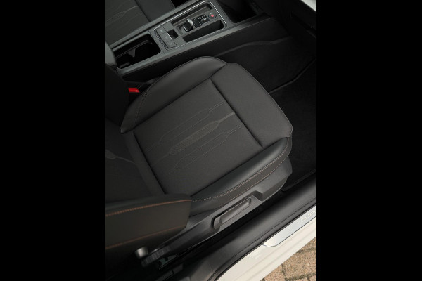 CUPRA Leon Sportstourer 1.4 e-Hybrid VZ CarPlay