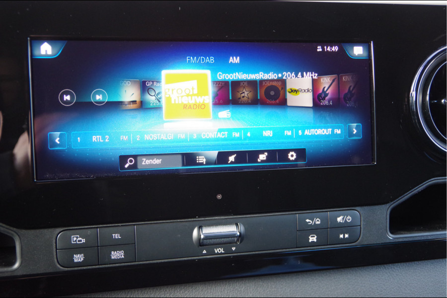 Mercedes-Benz Sprinter 319 3.0 CDI V6 L2H2 AUT. LED, LUCHTVERING, MBUX 10'', 360 CAMERA, STOELVERWARMING, CRUISE, CLIMA, PARKEERSENSOREN