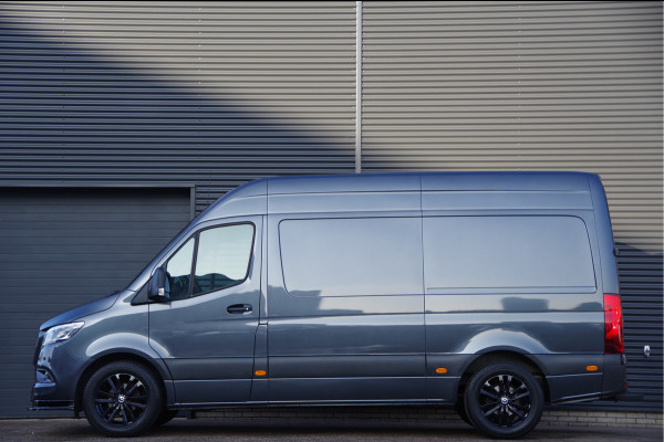 Mercedes-Benz Sprinter 319 3.0 CDI V6 L2H2 AUT. LED, LUCHTVERING, MBUX 10'', 360 CAMERA, STOELVERWARMING, CRUISE, CLIMA, PARKEERSENSOREN