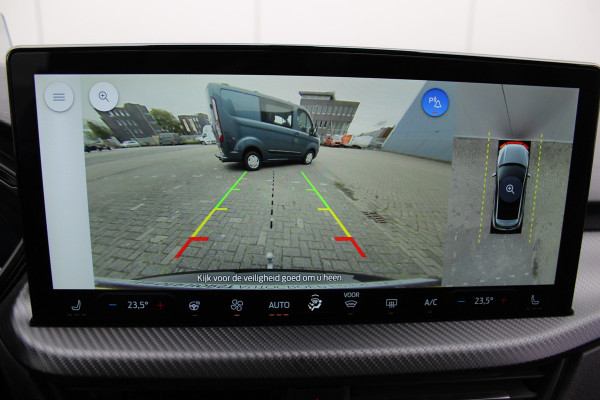 Ford Kuga 2.5-243pk PHEV ST-Line X. Trekgewicht 2.100kg. Nieuw Model ! Van €. 54.937,- voor €. 43.735,- Trekgewicht van 2.100kg ! Elektr. panodak., elektr. trekhaak, stoel-, stuur- en voorraamverw., 360gr. Camera, HUD, AppleCarplay/Androidauto, Elektr. verstelb. comfortstoelen, LED verl.