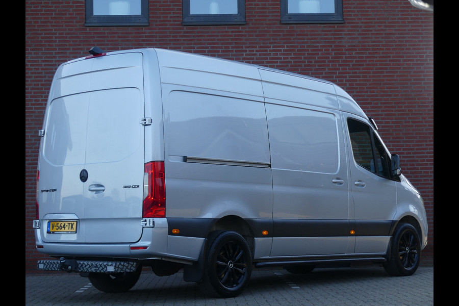 Mercedes-Benz Sprinter 319 CDI V6 L2H2 VANSTEP 3500KG Trekgewicht Camera/Navigatie