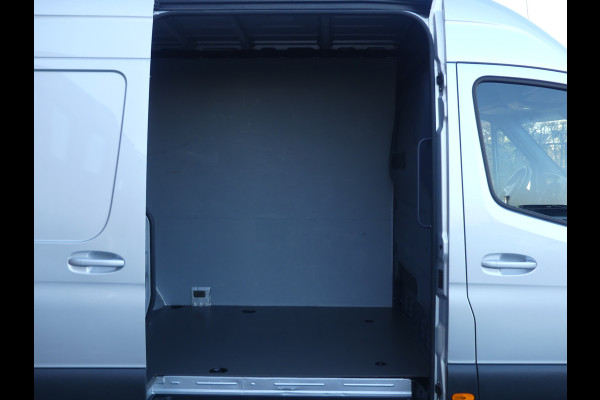 Mercedes-Benz Sprinter 319 CDI V6 L2H2 VANSTEP 3500KG Trekgewicht Camera/Navigatie