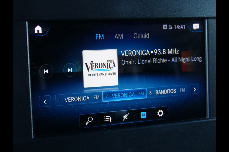 Mercedes-Benz Sprinter 319 CDI V6 L2H2 VANSTEP 3500KG Trekgewicht Camera/Navigatie