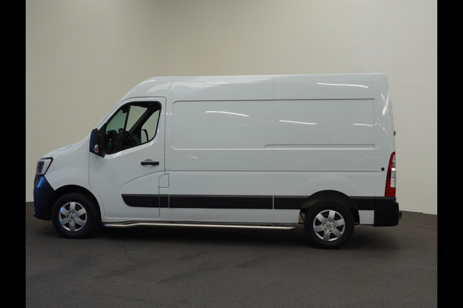 Renault Master T33 2.3 dCi 135PK L2H2 Work Edition Airco Cruise Camera Navi Parkeersensoren Trekhaak