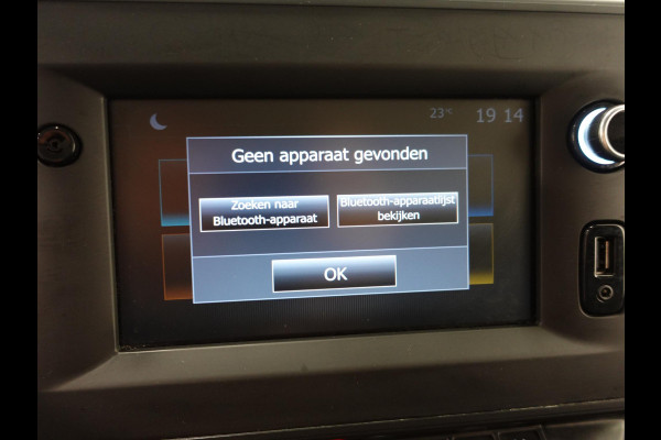 Renault Master T33 2.3 dCi 135PK L2H2 Work Edition Airco Cruise Camera Navi Parkeersensoren Trekhaak