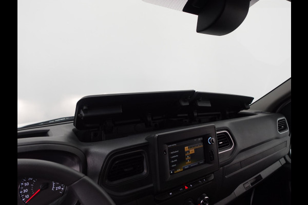 Renault Master T33 2.3 dCi 135PK L2H2 Work Edition Airco Cruise Camera Navi Parkeersensoren Trekhaak