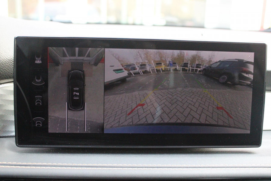 Alfa Romeo Tonale PHEV 280PK VELOCE | HARMAN/KARDON PREMIUM AUDIO | PREMIUM PACK: LEDEREN BEKLEDING/GEVENTILEERDE VOORSTOELEN/4-VOUDIG ELEKTRISCH VERSTELBARE LENDESTEUN VOORSTOELEN | WINTERPACK: STOEL/STUUR VERWARMING | STOEL VENTILATIE | TECHNOLOGY PACK: PARKEERWAARSCHUWING VOOR EN ACHTER/360° CAMERA/AUTOMATISCH INPARKEREN/ AUTONOMOUS DRIVING LEVEL 2: ADAPTIVE CRUISE CONTROL/LANE CENTERING ASSIST/TRAFFIC JAM ASSIST DODEHOEK DETECTIE AUTOMATISCH DIMMENDE BUITENSPIEGELS | DRAADLOZE TELEFOONLADER | FULL LED MATRIX KOPLAMPEN | DUAL STAGE VALVE: ACTIEVE DEMPING | KEYLESS ENTRY/START | 20" L