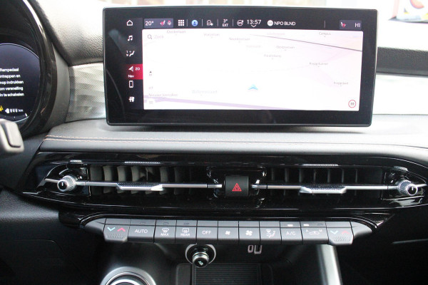 Alfa Romeo Tonale PHEV 280PK VELOCE | HARMAN/KARDON PREMIUM AUDIO | PREMIUM PACK: LEDEREN BEKLEDING/GEVENTILEERDE VOORSTOELEN/4-VOUDIG ELEKTRISCH VERSTELBARE LENDESTEUN VOORSTOELEN | WINTERPACK: STOEL/STUUR VERWARMING | STOEL VENTILATIE | TECHNOLOGY PACK: PARKEERWAARSCHUWING VOOR EN ACHTER/360° CAMERA/AUTOMATISCH INPARKEREN/ AUTONOMOUS DRIVING LEVEL 2: ADAPTIVE CRUISE CONTROL/LANE CENTERING ASSIST/TRAFFIC JAM ASSIST DODEHOEK DETECTIE AUTOMATISCH DIMMENDE BUITENSPIEGELS | DRAADLOZE TELEFOONLADER | FULL LED MATRIX KOPLAMPEN | DUAL STAGE VALVE: ACTIEVE DEMPING | KEYLESS ENTRY/START | 20" L