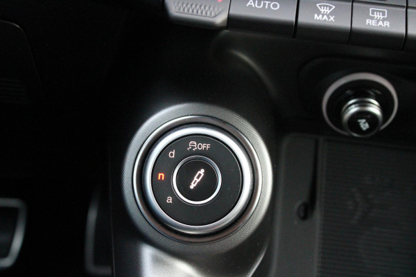 Alfa Romeo Tonale PHEV 280PK VELOCE | HARMAN/KARDON PREMIUM AUDIO | PREMIUM PACK: LEDEREN BEKLEDING/GEVENTILEERDE VOORSTOELEN/4-VOUDIG ELEKTRISCH VERSTELBARE LENDESTEUN VOORSTOELEN | WINTERPACK: STOEL/STUUR VERWARMING | STOEL VENTILATIE | TECHNOLOGY PACK: PARKEERWAARSCHUWING VOOR EN ACHTER/360° CAMERA/AUTOMATISCH INPARKEREN/ AUTONOMOUS DRIVING LEVEL 2: ADAPTIVE CRUISE CONTROL/LANE CENTERING ASSIST/TRAFFIC JAM ASSIST DODEHOEK DETECTIE AUTOMATISCH DIMMENDE BUITENSPIEGELS | DRAADLOZE TELEFOONLADER | FULL LED MATRIX KOPLAMPEN | DUAL STAGE VALVE: ACTIEVE DEMPING | KEYLESS ENTRY/START | 20" L