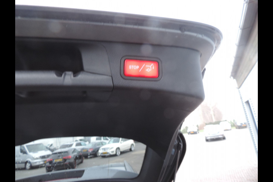 Mercedes-Benz C-Klasse Estate 180 Business Solution AMG lage km night