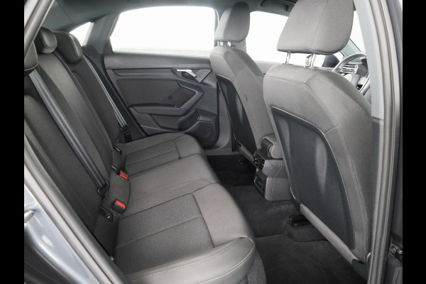 Audi A3 Limousine 30 TFSI Pro Line 110pk S-tronic | Stoelverwarming | 18 inch Lichtmetalen velgen | Cruise controle | Navigatie via App