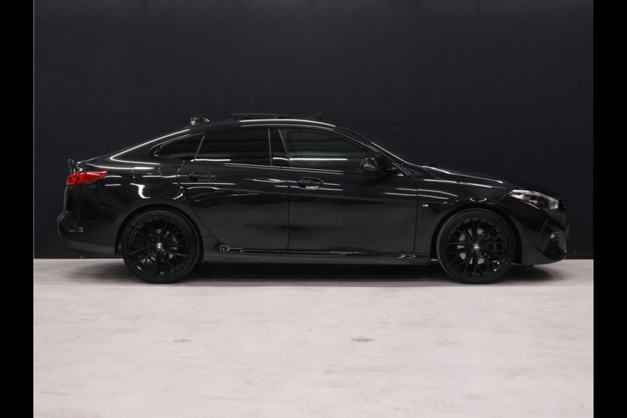 BMW 2 Serie Gran Coupé 218i M-Sport [SCHUIFKANTELDAK, APPLE CARPLAY, ANDROID, CAMERA, PDC V+A, VOL LEDER, CRUISE, CLIMATE, NIEUWSTAAT]