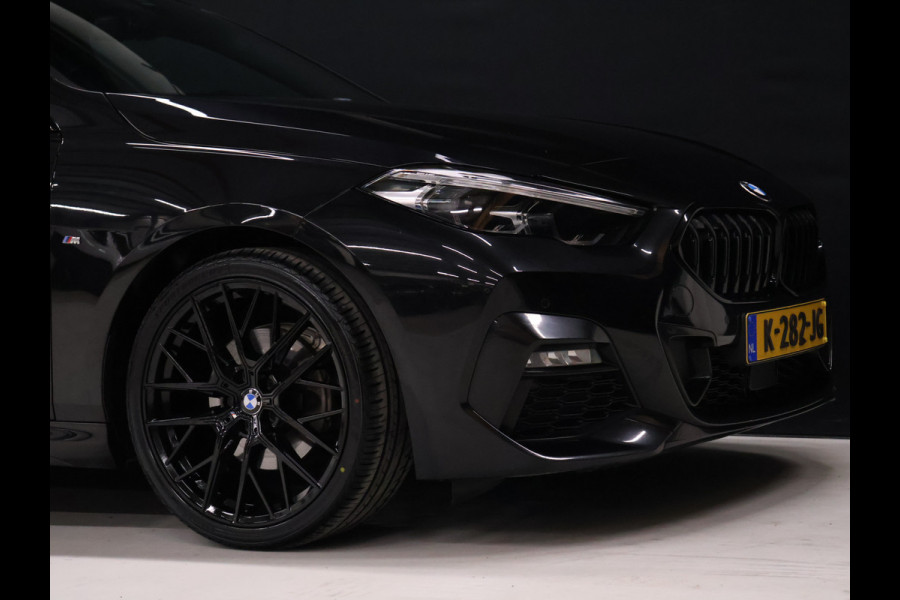 BMW 2 Serie Gran Coupé 218i M-Sport [SCHUIFKANTELDAK, APPLE CARPLAY, ANDROID, CAMERA, PDC V+A, VOL LEDER, CRUISE, CLIMATE, NIEUWSTAAT]