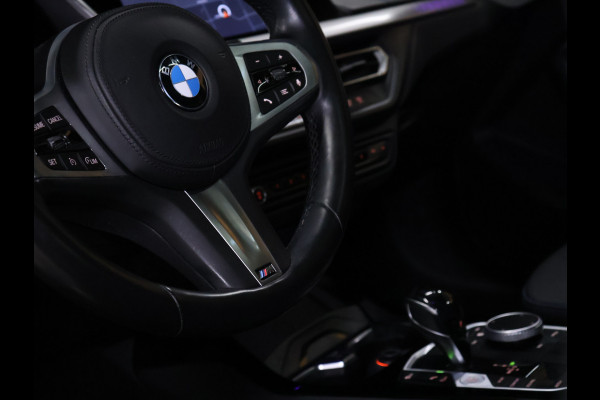 BMW 2 Serie Gran Coupé 218i M-Sport [SCHUIFKANTELDAK, APPLE CARPLAY, ANDROID, CAMERA, PDC V+A, VOL LEDER, CRUISE, CLIMATE, NIEUWSTAAT]
