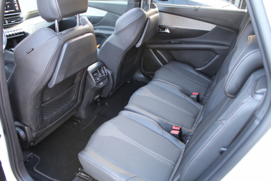 Peugeot 5008 1.2 PureTech GT 7p | Automaat | Trekhaak | Camera | BLIS |