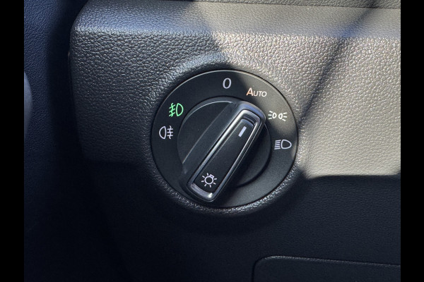 Volkswagen T-Roc Cabrio 1.5 TSI 150PK STYLE SPORT ST/STOELVERW TREKHAAK/NAVI/VIRTUAL/LEDER