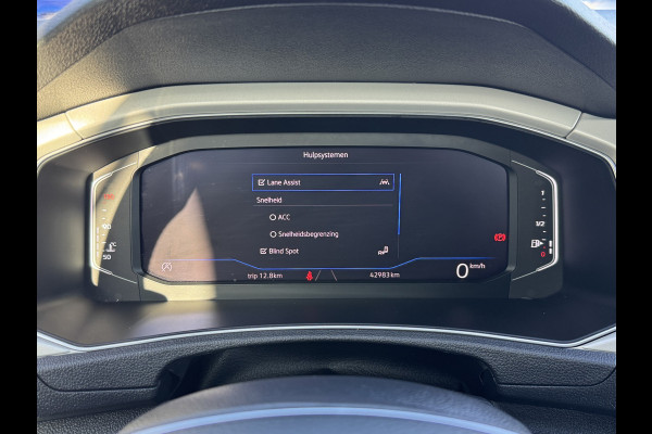 Volkswagen T-Roc Cabrio 1.5 TSI 150PK STYLE SPORT ST/STOELVERW TREKHAAK/NAVI/VIRTUAL/LEDER