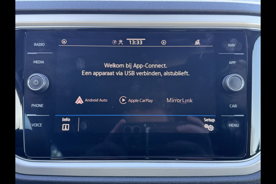 Volkswagen T-Roc Cabrio 1.5 TSI 150PK STYLE SPORT ST/STOELVERW TREKHAAK/NAVI/VIRTUAL/LEDER