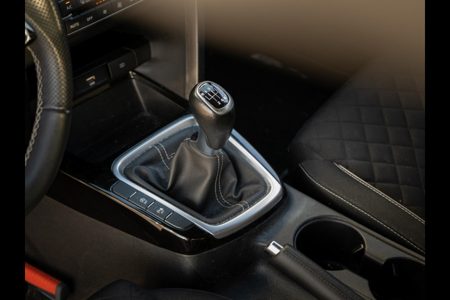 Kia Ceed Sportswagon 1.0 T-GDi GT-Line Edition | Schuifkantel dak | Navigatie | Clima |