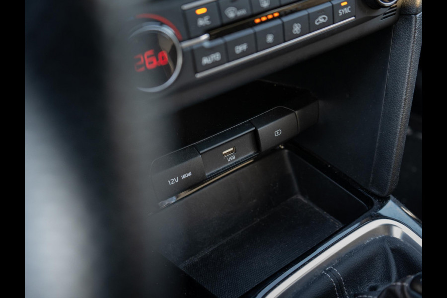 Kia Ceed Sportswagon 1.0 T-GDi GT-Line Edition | Schuifkantel dak | Navigatie | Clima |