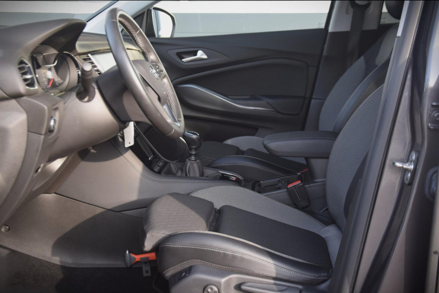 Opel Grandland X 1.2 Turbo Business Edition COMFORTSTOELEN/CAMERA/APPLE CARPLAY