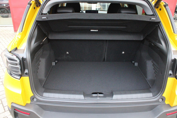 Jeep Avenger 1.2 110PK e-HYbrid SUMMIT | JBL PREMIUM AUDIO SYSTEEM | ACHTERUITRIJ CAMERA | STOEL VERWARMING | SFEERVERLICHTING | FULL LED KOPLAMPEN | 18" LICHTMETALEN VELGEN | DRAADLOZE TELEFOONLADER | DRAADLOZE APPLE CARPLAY/ANDROID AUTO | ADAPTIVE CRUISE CONTROL | PARKEERSENSOREN VOOR EN ACHTER | KEYLESS ENTRY/START | DODEHOEK DETECTIE | ELEKTRISCH BEDIENBARE ACHTERKLEP | VERWARMDE VOORRUIT | EXTRA GETINTE ACHTERRUITEN |