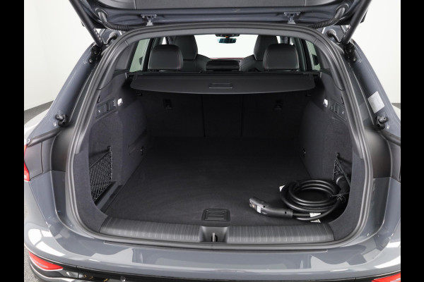 Audi SQ6 e-Tron quattro 100 kWh 490pk | Panoramadak | B&O Audio | Electrisch verstelbare voorstoelen + geheugen bestuurderstoel | MMI Experience Pro