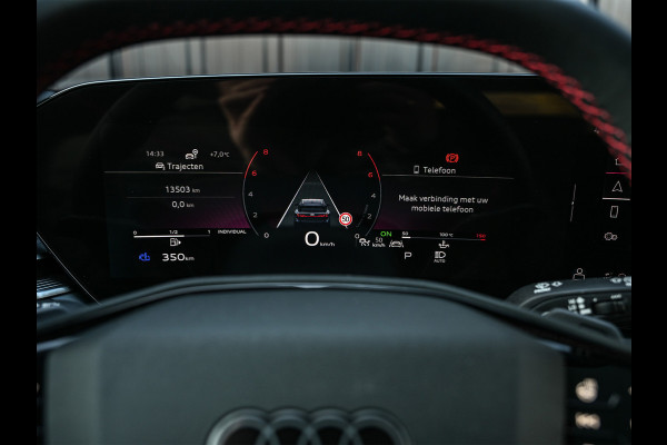 Audi A6 Avant 3.0 TFSI 368PK Quattro S-Edition · Panorama dak · Luchtvering · 6 Cilinder · Memory Seats · Tech Pro · Adaptive Cruise · B