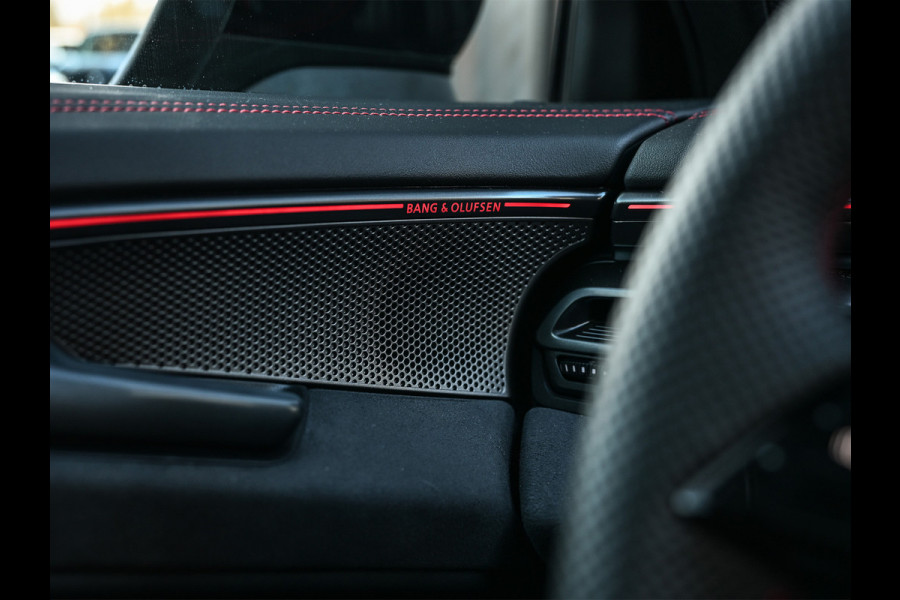 Audi A6 Avant 3.0 TFSI 368PK Quattro S-Edition · Panorama dak · Luchtvering · 6 Cilinder · Memory Seats · Tech Pro · Adaptive Cruise · B