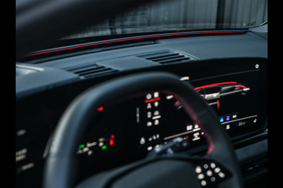 Audi A6 Avant 3.0 TFSI 368PK Quattro S-Edition · Panorama dak · Luchtvering · 6 Cilinder · Memory Seats · Tech Pro · Adaptive Cruise · B