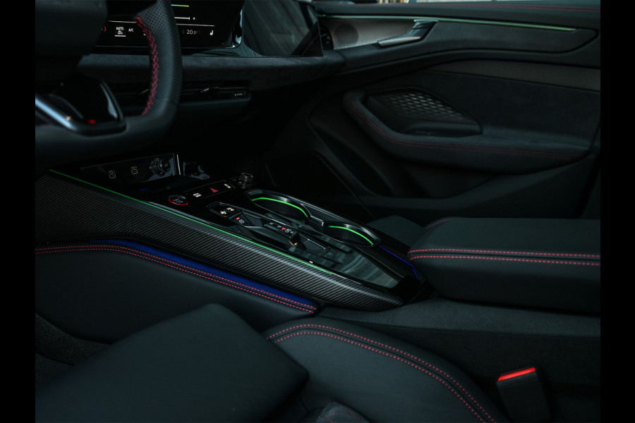 Audi A6 Avant 3.0 TFSI 368PK Quattro S-Edition · Panorama dak · Luchtvering · 6 Cilinder · Memory Seats · Tech Pro · Adaptive Cruise · B