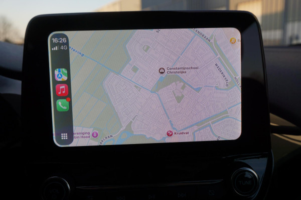 Ford Fiesta 1.0 EcoB.95PK Titanium Navigatie via AppleCarplay/ Parkeersensoren/December 2020.