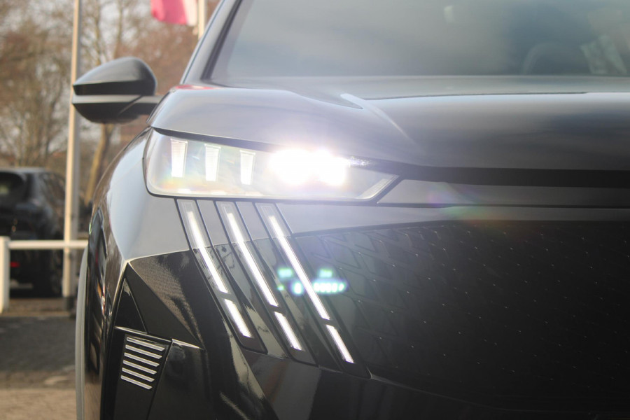 Peugeot 5008 1.6 plug-in Hybrid 195PK GT EXCLUSIVE 7 PERSOONS | PANORAMISCH SCHUIF/KANTEL DAK | FOCAL AUDIO SYSTEM | TREKHAAK MET AFNEEMBARE KOGEL | ELEKTRISCH BEDIENBARE VOORSTOELEN MET GEHEUGEN/MASSAGE FUNCTIE | STOEL/STUUR VERWARMING | NAVIGATIE | DRAADLOZE APPLE CARPLAY/ANDROID AUTO | FULL LED MATRIX KOPLAMPEN | 19" LICHTMETALEN VELGEN | ELEKTRISCH BEDIENBARE ACHTERKLEP | SFEER VERLICHTING | 360° CAMERA | DODEHOEK DETECTIE | KEYLESS ENTRY/START | 7,4KW ONBOARD CHARGER |