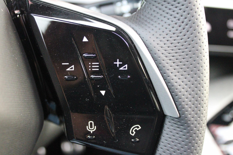 Peugeot 5008 1.6 plug-in Hybrid 195PK GT EXCLUSIVE 7 PERSOONS | PANORAMISCH SCHUIF/KANTEL DAK | FOCAL AUDIO SYSTEM | TREKHAAK MET AFNEEMBARE KOGEL | ELEKTRISCH BEDIENBARE VOORSTOELEN MET GEHEUGEN/MASSAGE FUNCTIE | STOEL/STUUR VERWARMING | NAVIGATIE | DRAADLOZE APPLE CARPLAY/ANDROID AUTO | FULL LED MATRIX KOPLAMPEN | 19" LICHTMETALEN VELGEN | ELEKTRISCH BEDIENBARE ACHTERKLEP | SFEER VERLICHTING | 360° CAMERA | DODEHOEK DETECTIE | KEYLESS ENTRY/START | 7,4KW ONBOARD CHARGER |